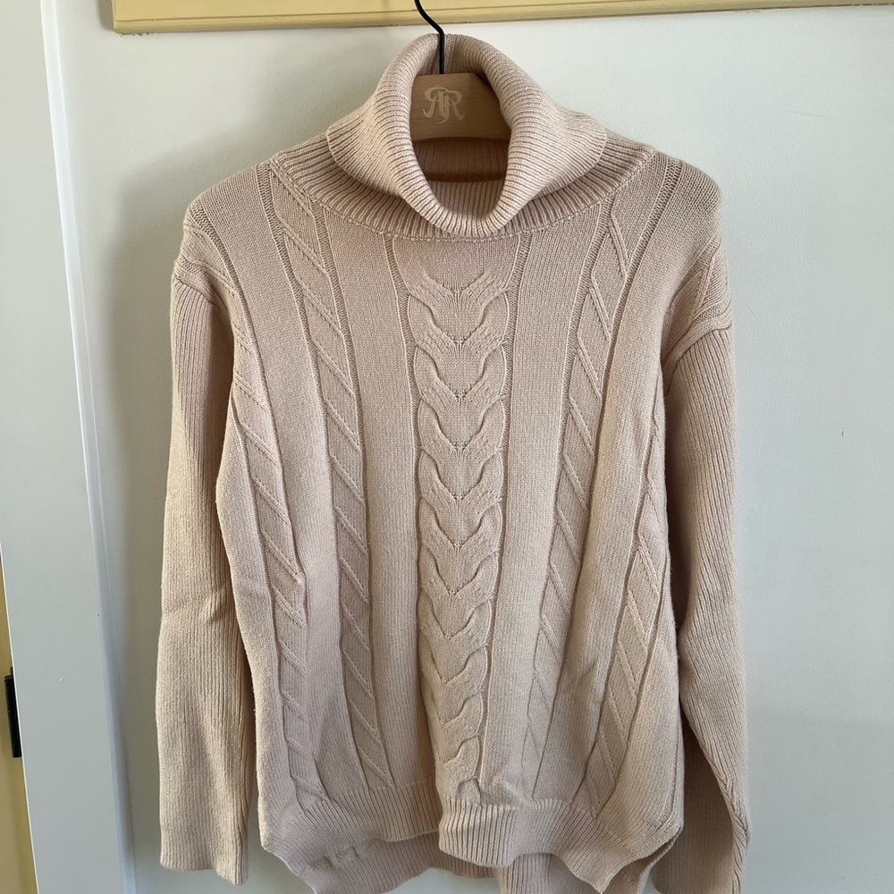 Cable-Knit Turtleneck Sweater in Light Beige